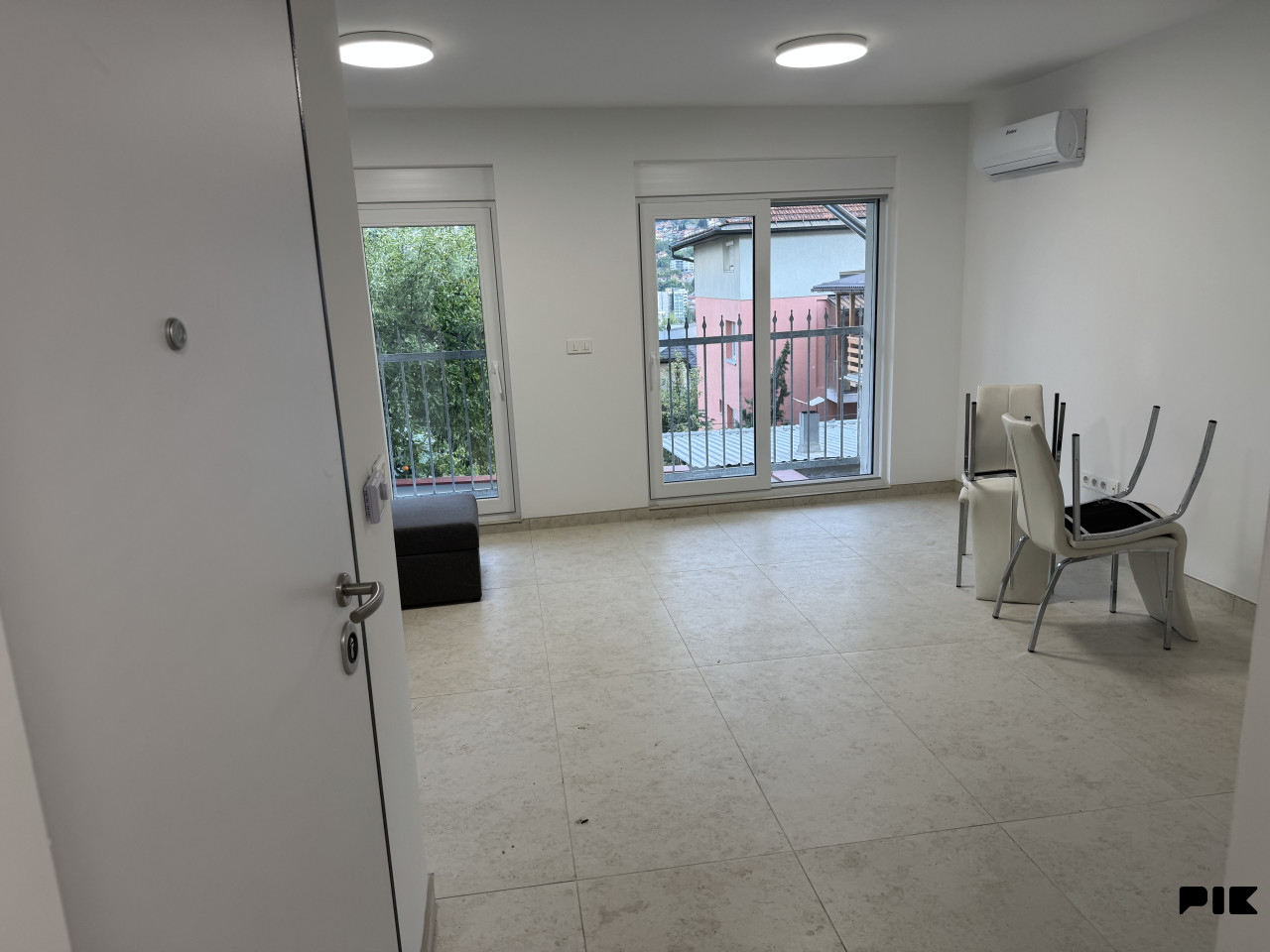 Stanovi i apartmani Sarajevo - Centar 4