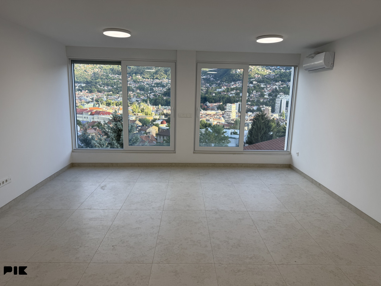 Stanovi i apartmani Sarajevo - Centar 8