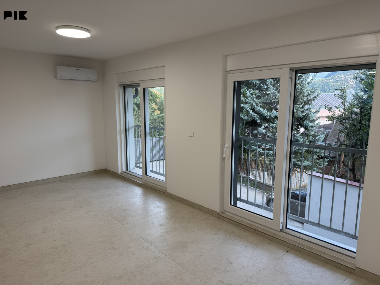 Stanovi i apartmani Sarajevo - Centar 16