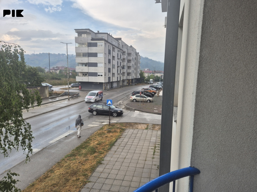 Istocno Sarajevo Dobrinja 1 jednosoban stan 3