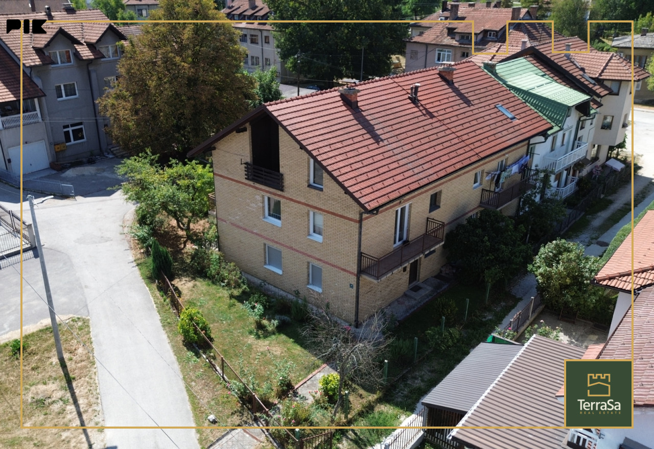 Kuća u nizu 266 m2/ Igmanski put/ Hadžići 2