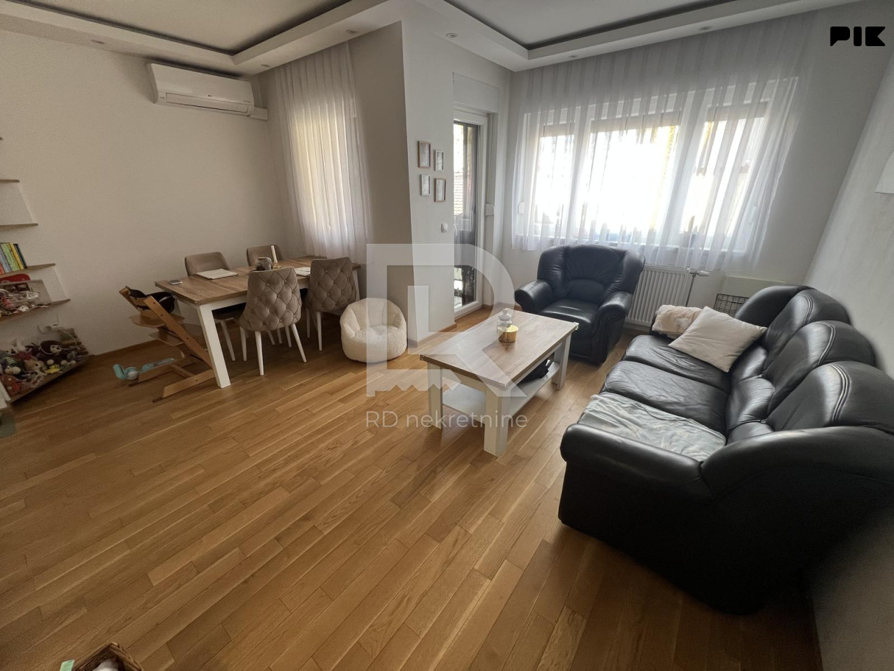 Na prodaju namješten dvosoban stan 45 m2, novogradnja Borik 14