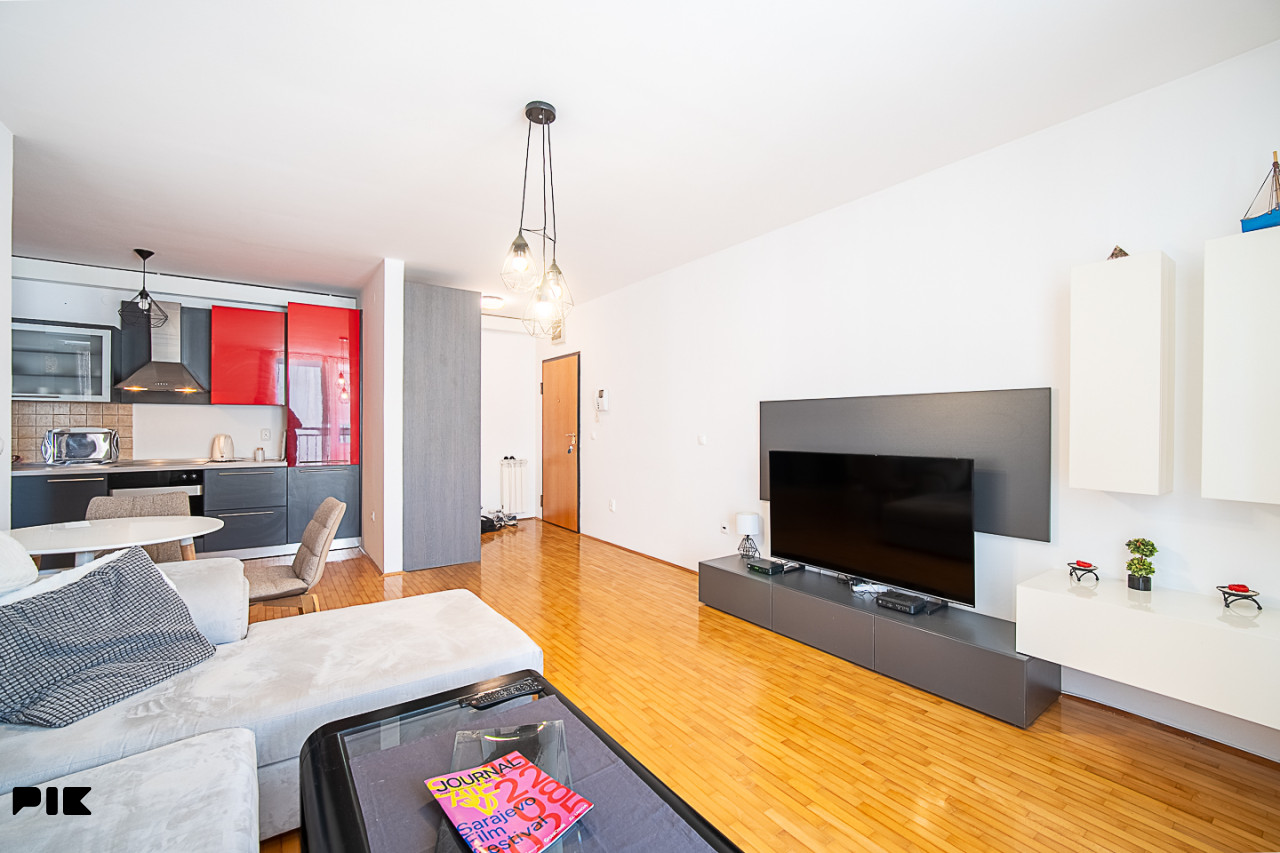 PROPERTIZE | NAJAM | Stan 47m2 Hamdije Kreševljakovića Skenderija 3