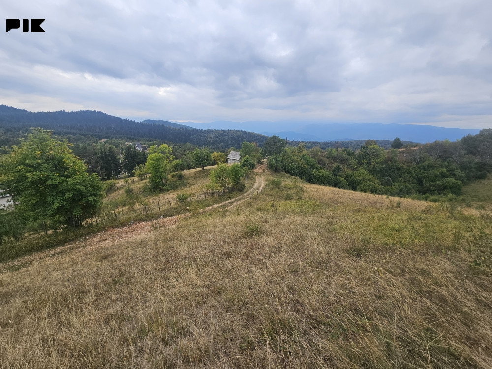 Zemljište Plac Istočno Sarajevo Tvrdimici 3906 m2