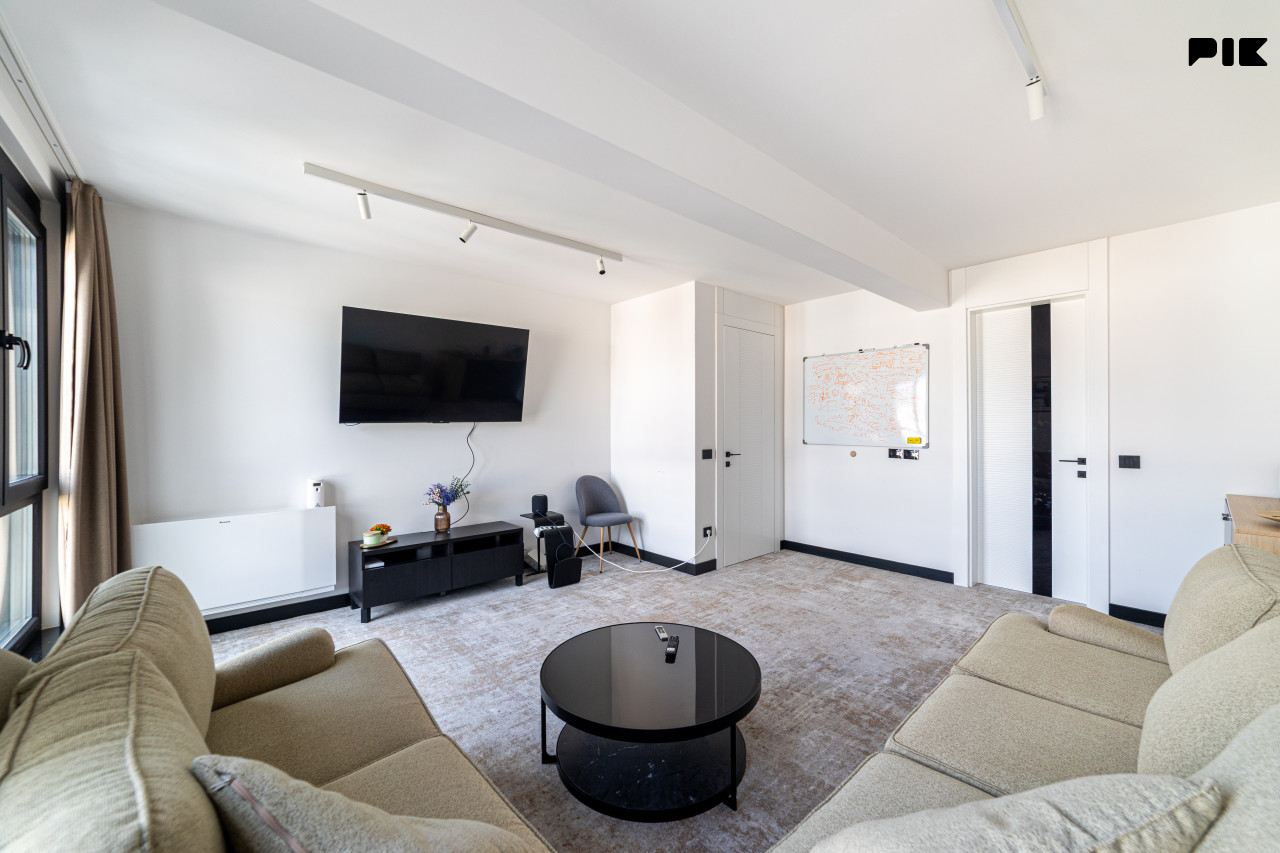 UNIKOD - Avenija Penthouse Namješten - 168 m2 9