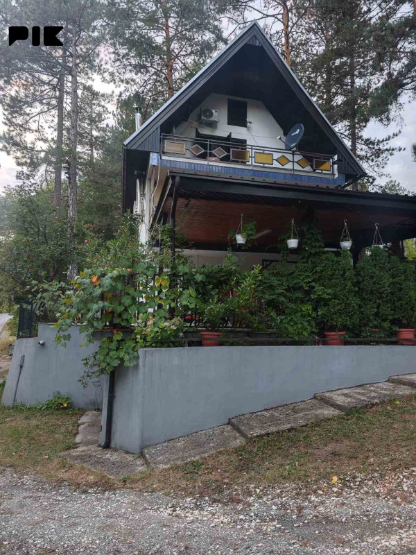 Vikendica Mačkovac Zlaća Banovići