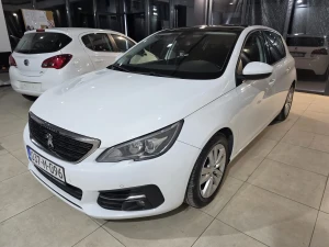 PEUGEOT 308 1.6 HDI 2018 GODINA PANORAMA NAVIGACIJA