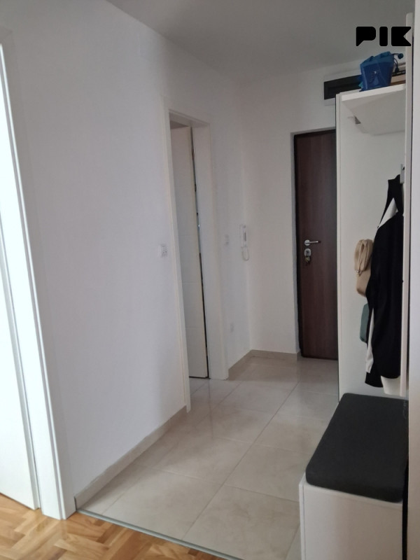 Stan/apartman Banja Luka 9