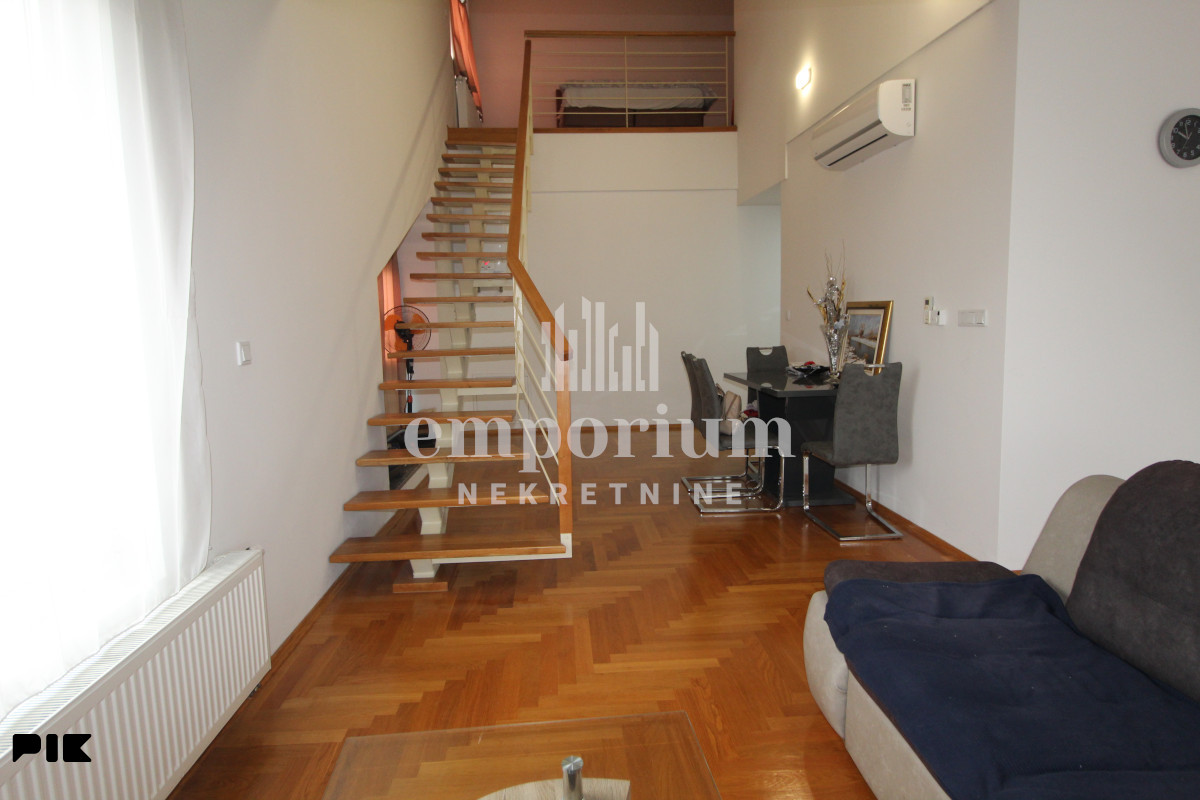 Jednoiposoban stan, centar grada ID:613/IP 3