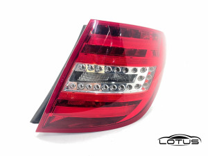 Desna štopka Mercedes C KLASA W204 11-14 KARAVAN LED