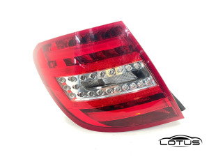 Lijeva štopka Mercedes C KLASA W204 11-14 KARAVAN LED