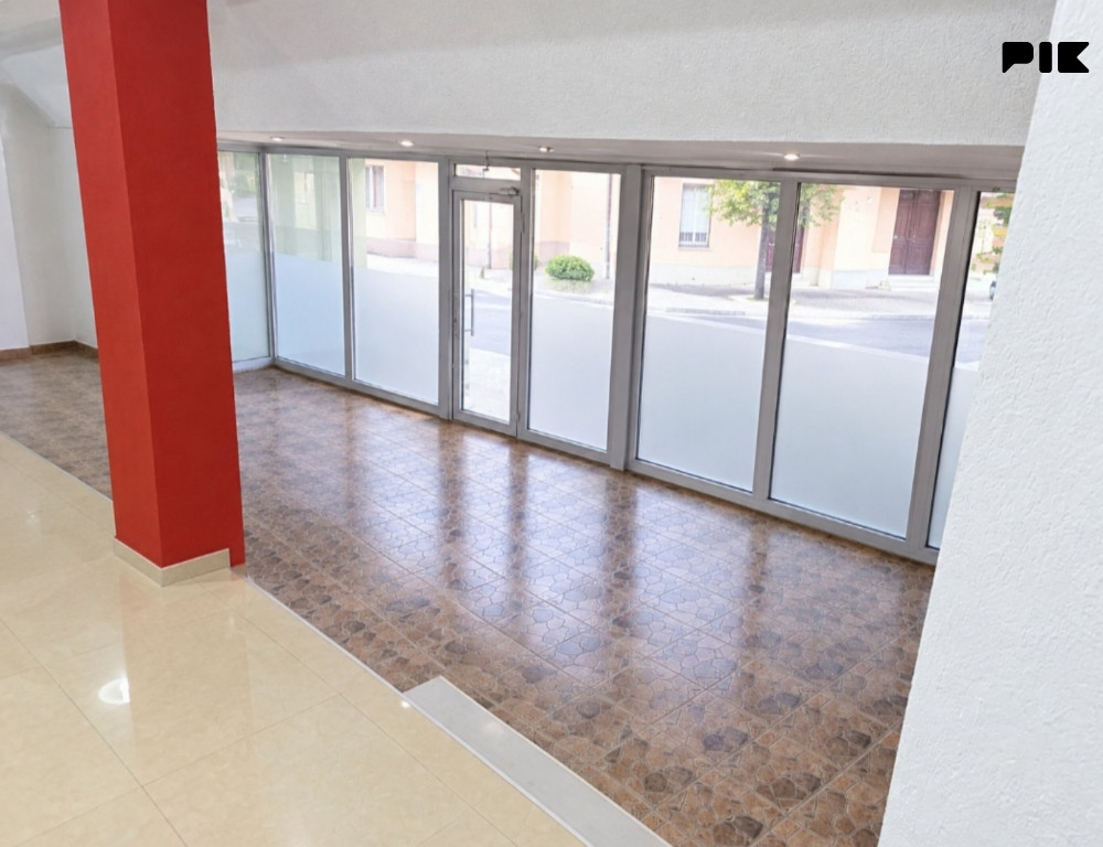 Poslovni prostor Banovići 6