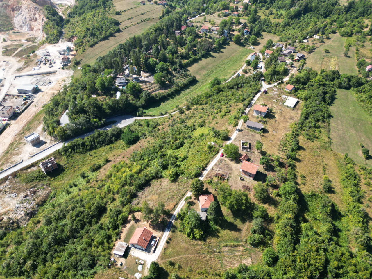 NN Nekretnine : Zemljište Rakovica / Rudnik 4450m2 7