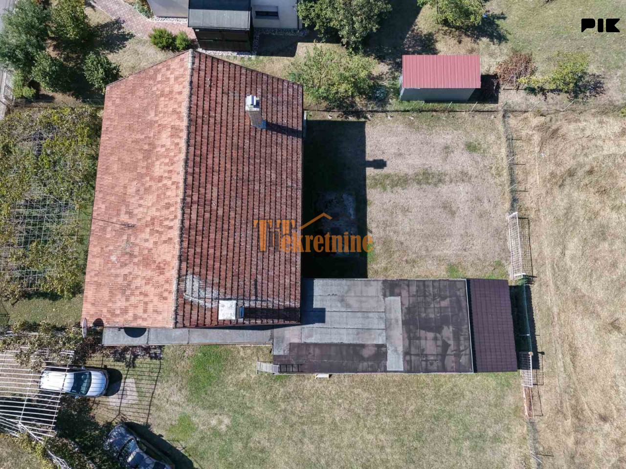 Stambeni objekat 143m2 na placu od 4908m2 - Trn 15