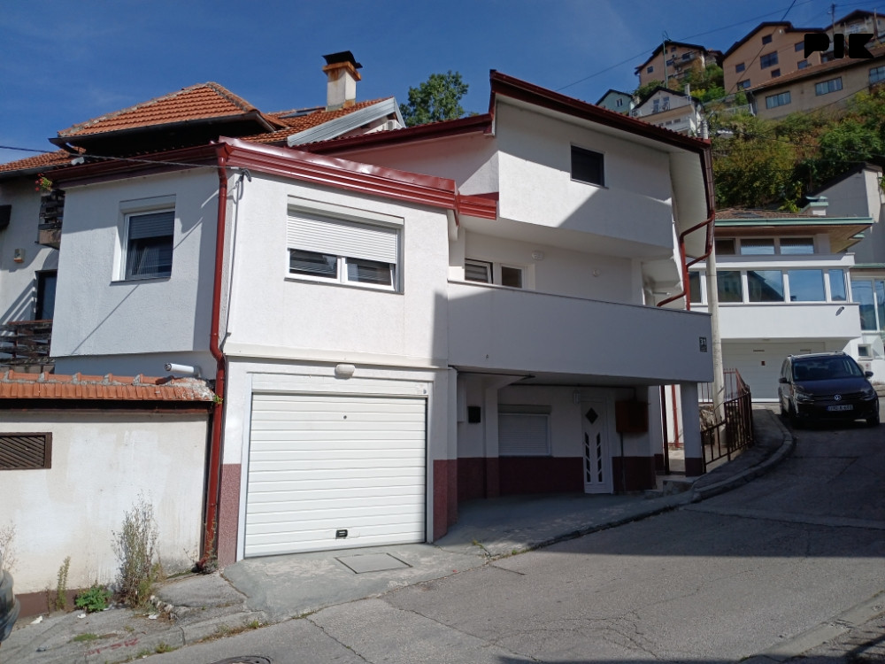 Kuća Sarajevo - Stari Grad - Megara - Mehmeda Mujezinovića 3
