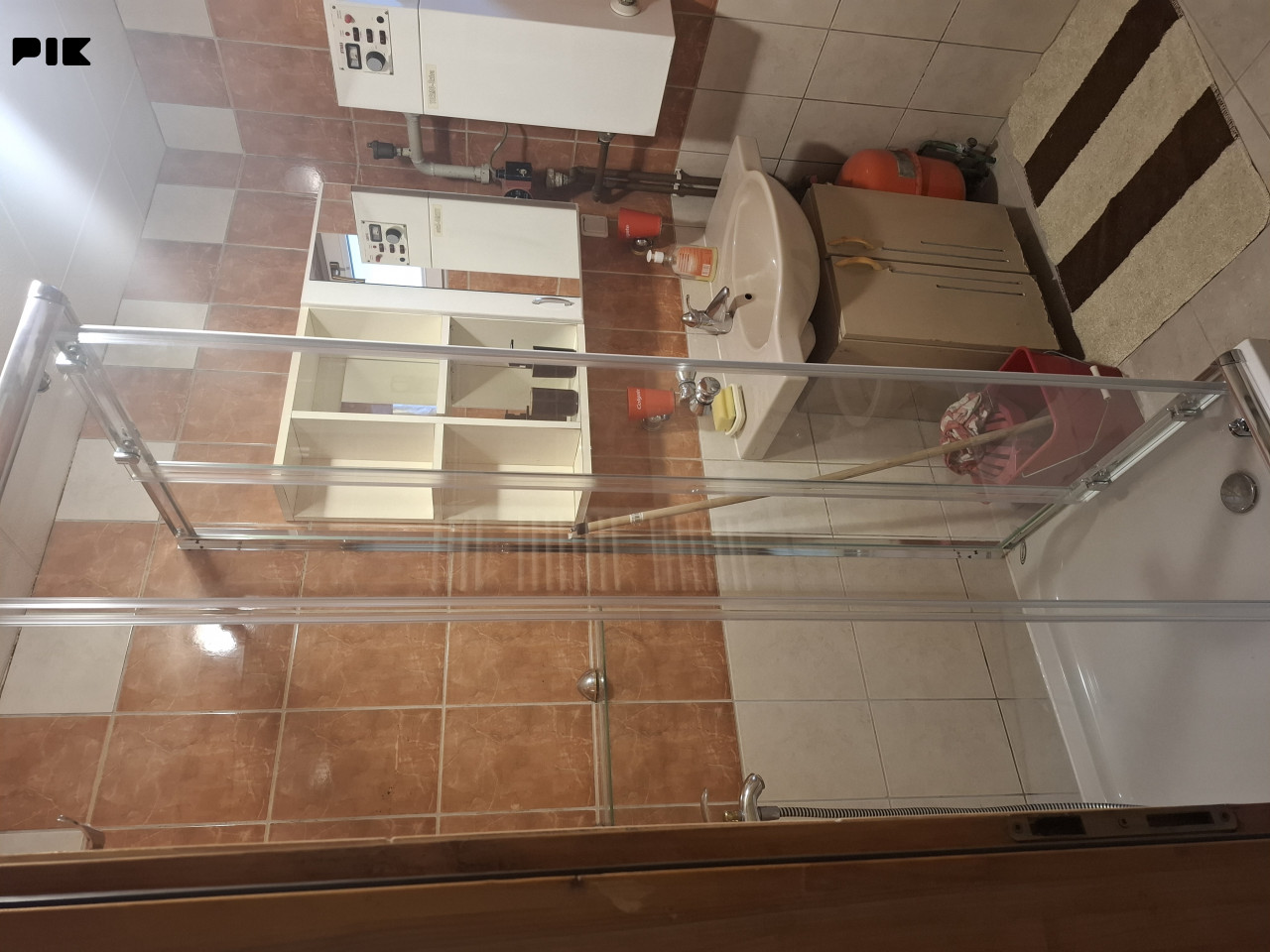 Soba za 2 ženske osobe , rezije ukljucene u cijenu 2