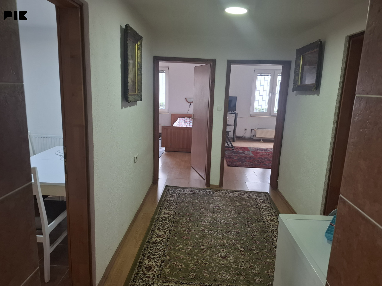 Soba za 2 ženske osobe , rezije ukljucene u cijenu 9