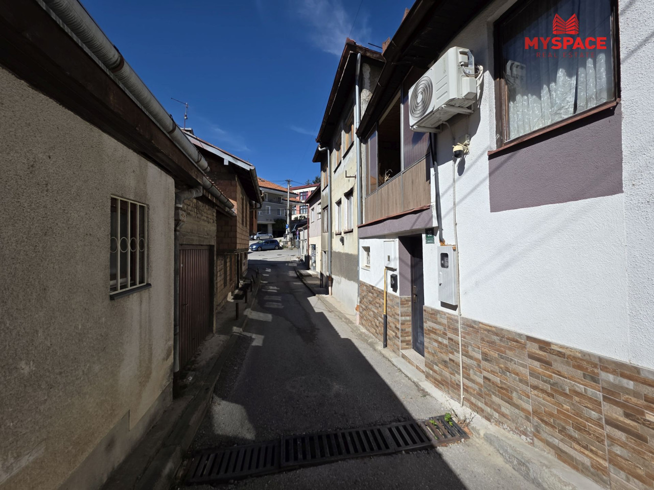 MY SPACE/ Kuca/ Stari Grad/ Arapova/ 140 m2