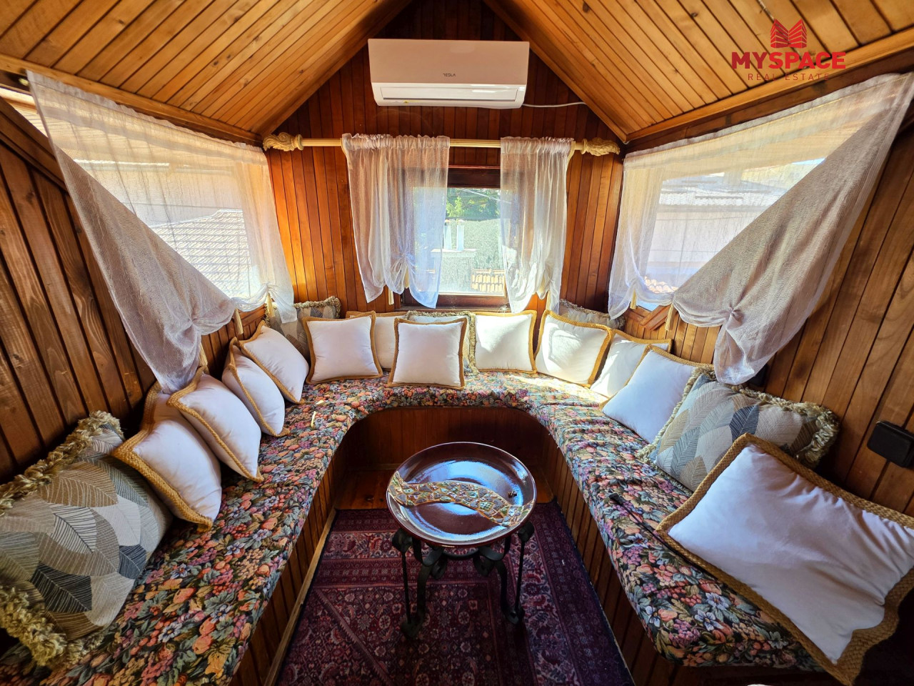 MY SPACE/ Kuca/ Stari Grad/ Arapova/ 140 m2 4