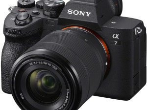 Sony Alpha a7 IV Camera KIT