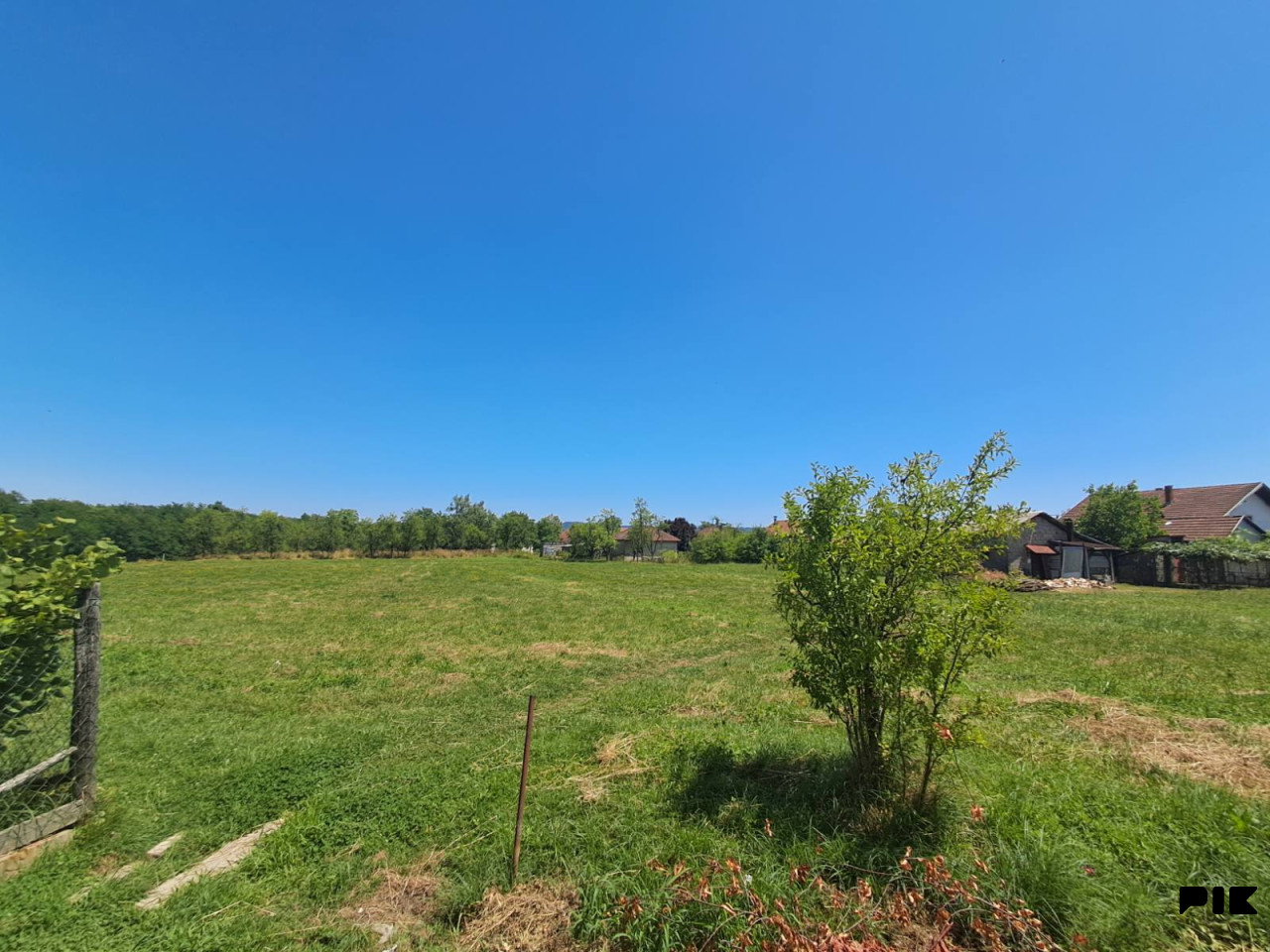 Plac zemljište 550m2 Zalužani Banja Luka 3