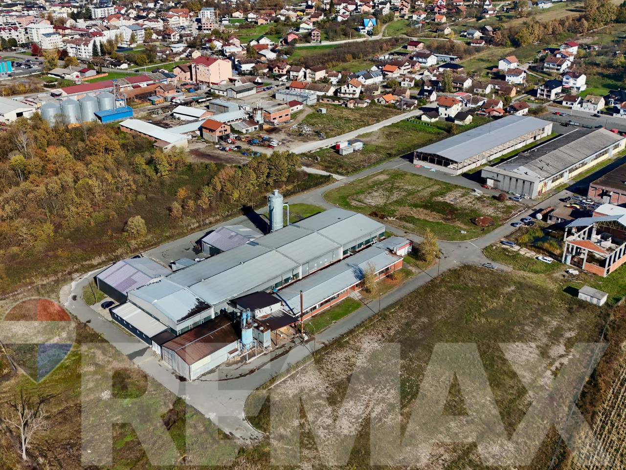 Odlična kombinovana hala za najam | Srbac | 1250-2.400m2