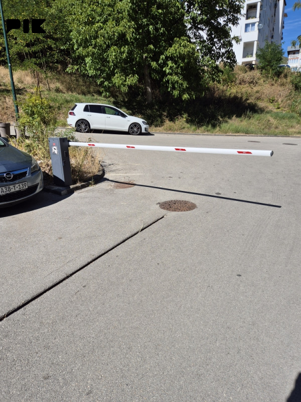 Stan Vogošća i parking mjesto 5