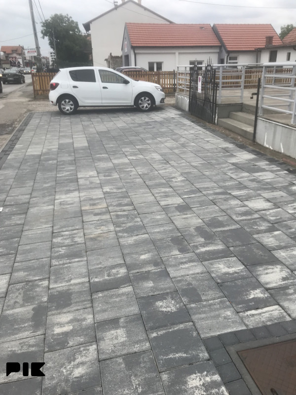 Poslovni prostor Bijeljina 131 kvadrat super lokacija 4