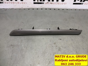 Lajsna na instrument tabli Renault Megane 4 2017 684125999R