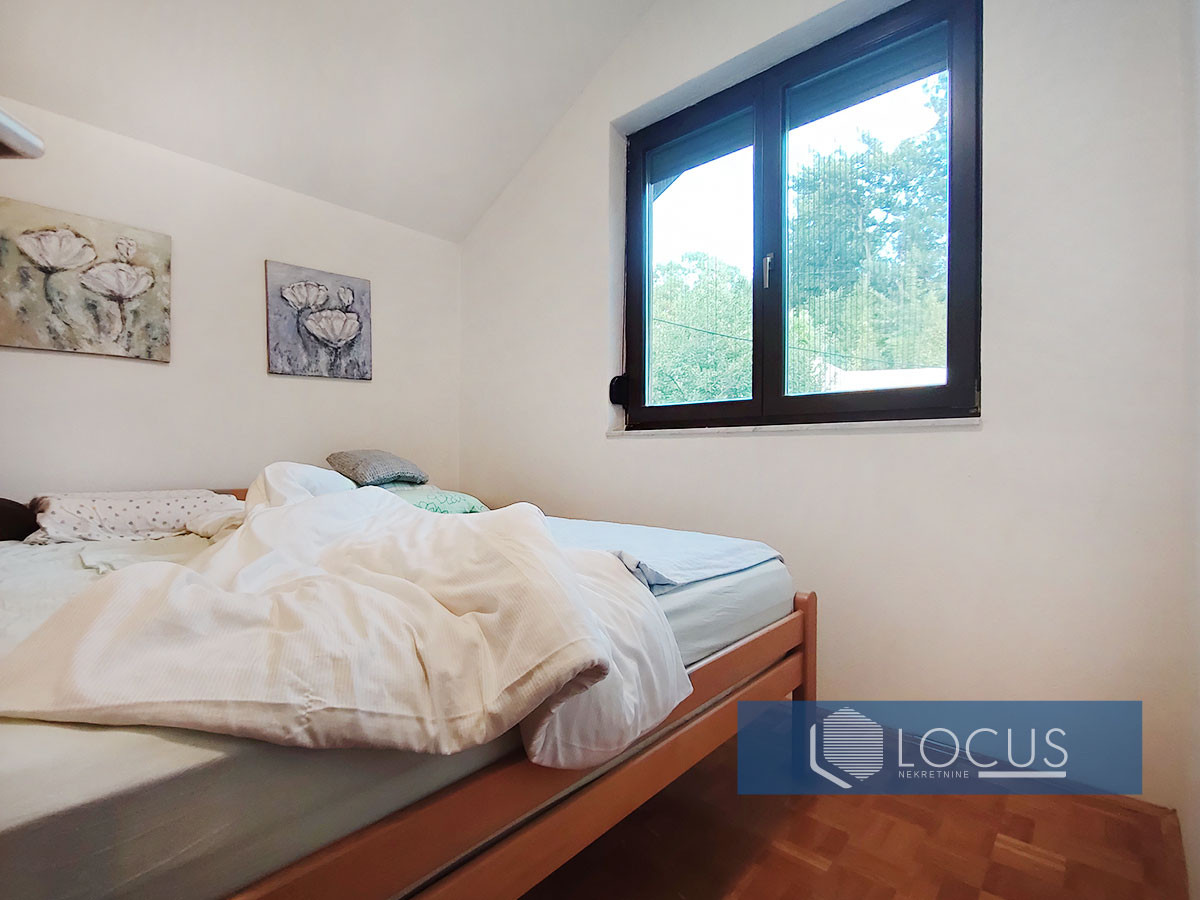 LOCUS: Kuća sa uređenim dvorištem, Rakovica, Ilidža 7