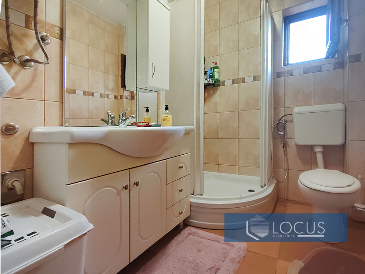 LOCUS: Kuća sa uređenim dvorištem, Rakovica, Ilidža 10