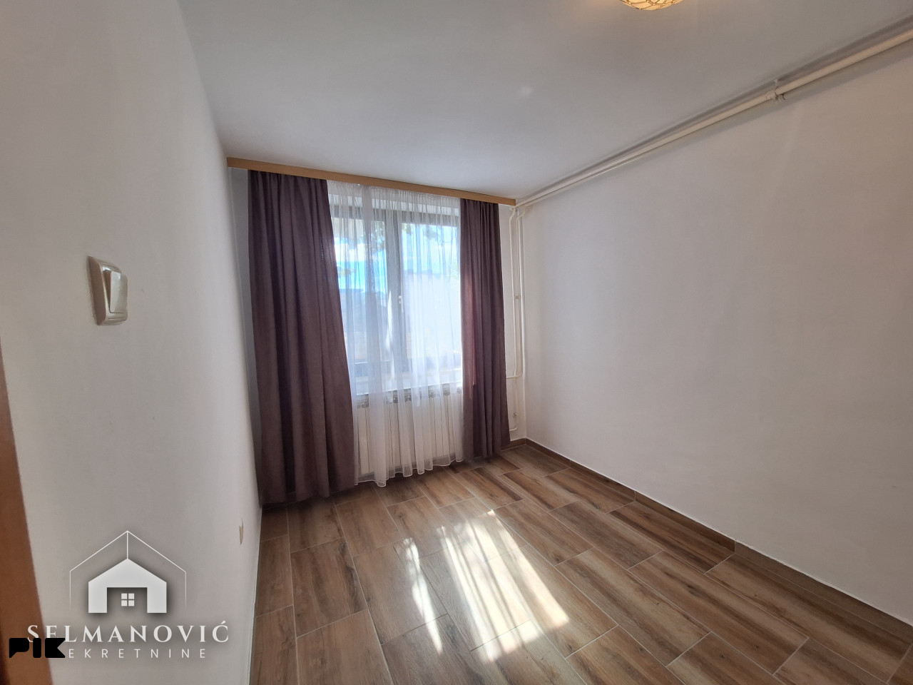 Kuća na 3 etaže 95m2 (220m2) - Kalemova - Centar Marijin Dvor 12