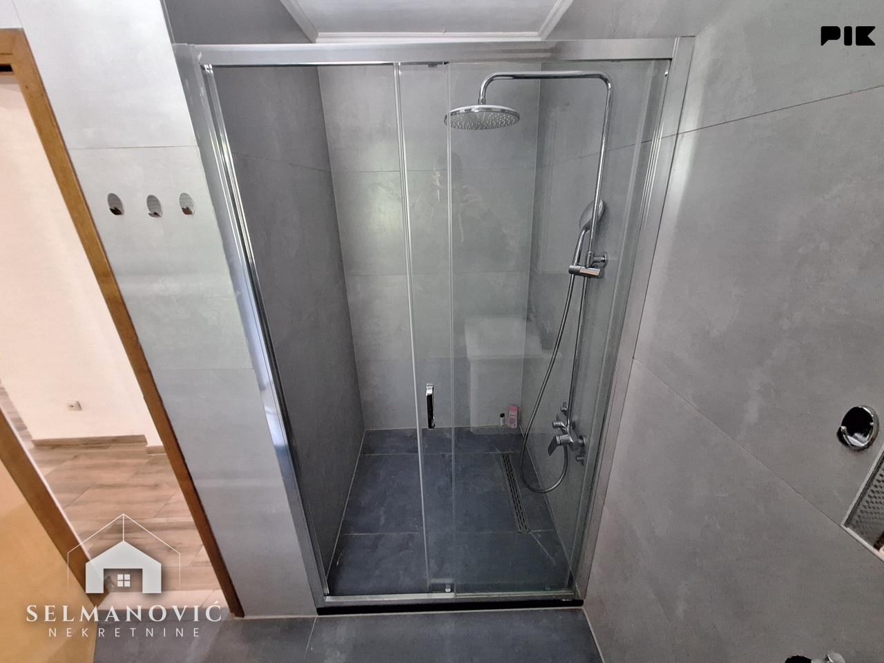 Kuća na 3 etaže 95m2 (220m2) - Kalemova - Centar Marijin Dvor 24