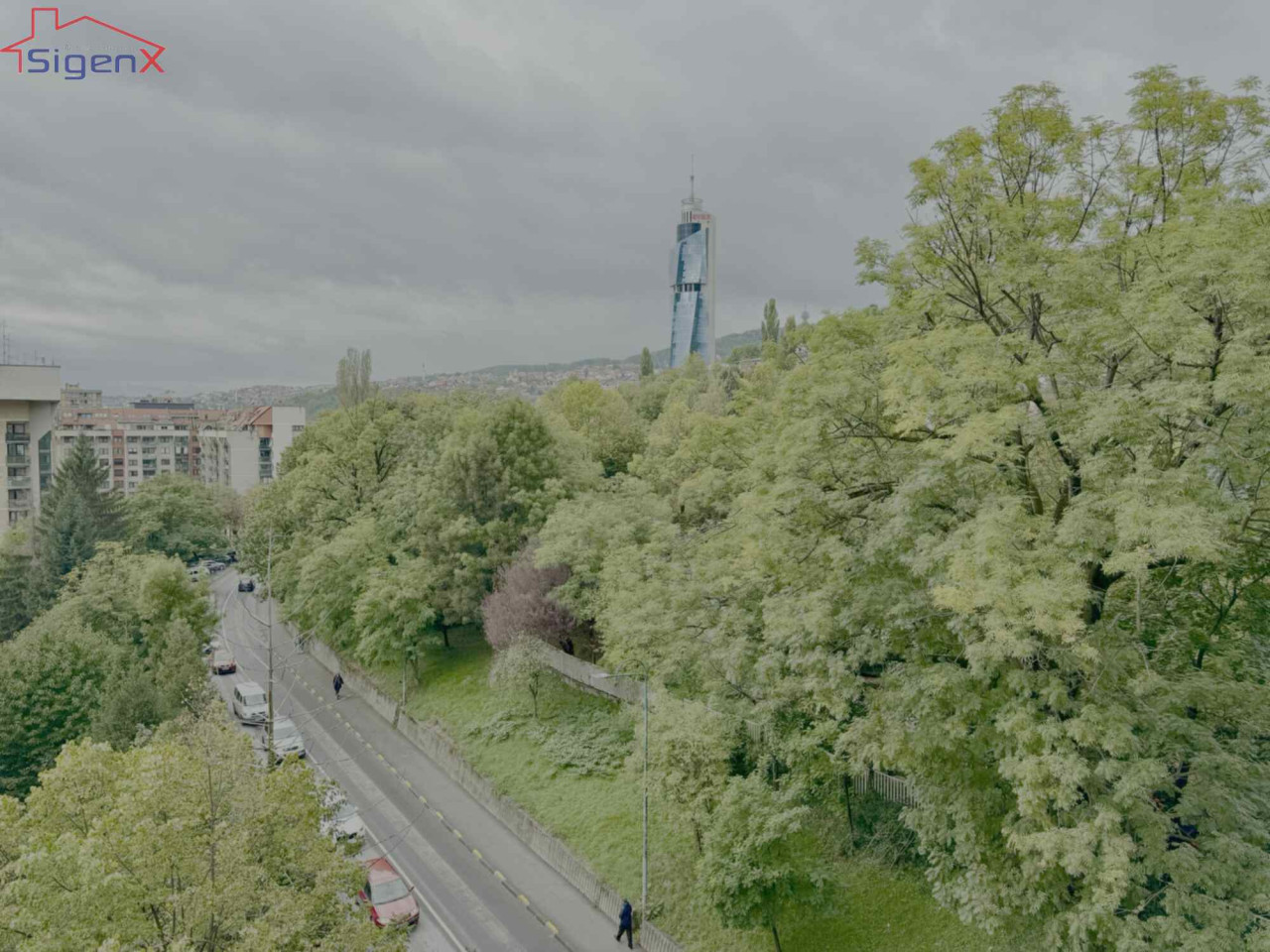 TROSOBAN STAN/CENTAR/MARIJIN DVOR/83m2/BALKON/USELJIVO/5.sprat 7