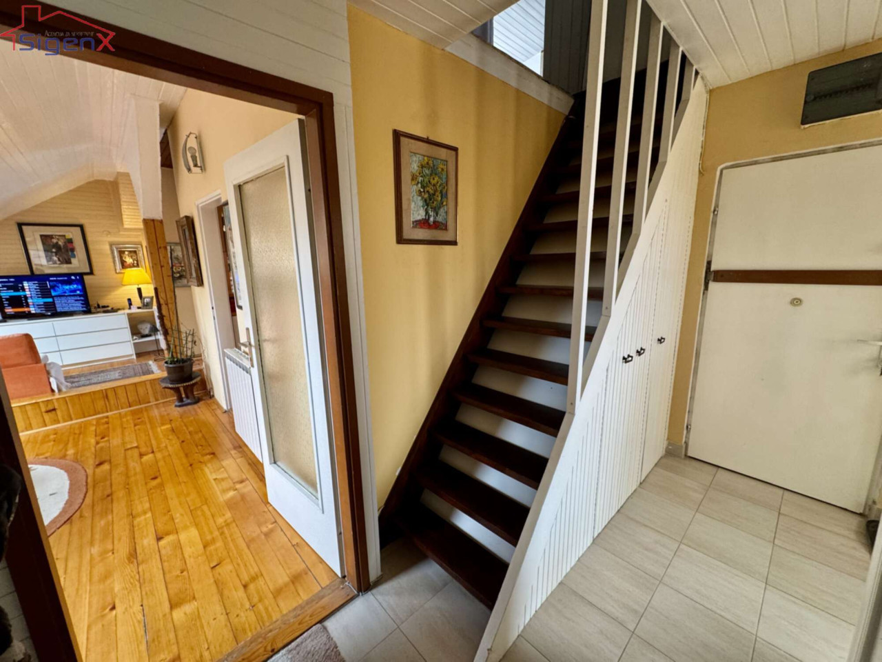 TROSOBAN STAN/CENTAR/MARIJIN DVOR/83m2/BALKON/USELJIVO/5.sprat 10