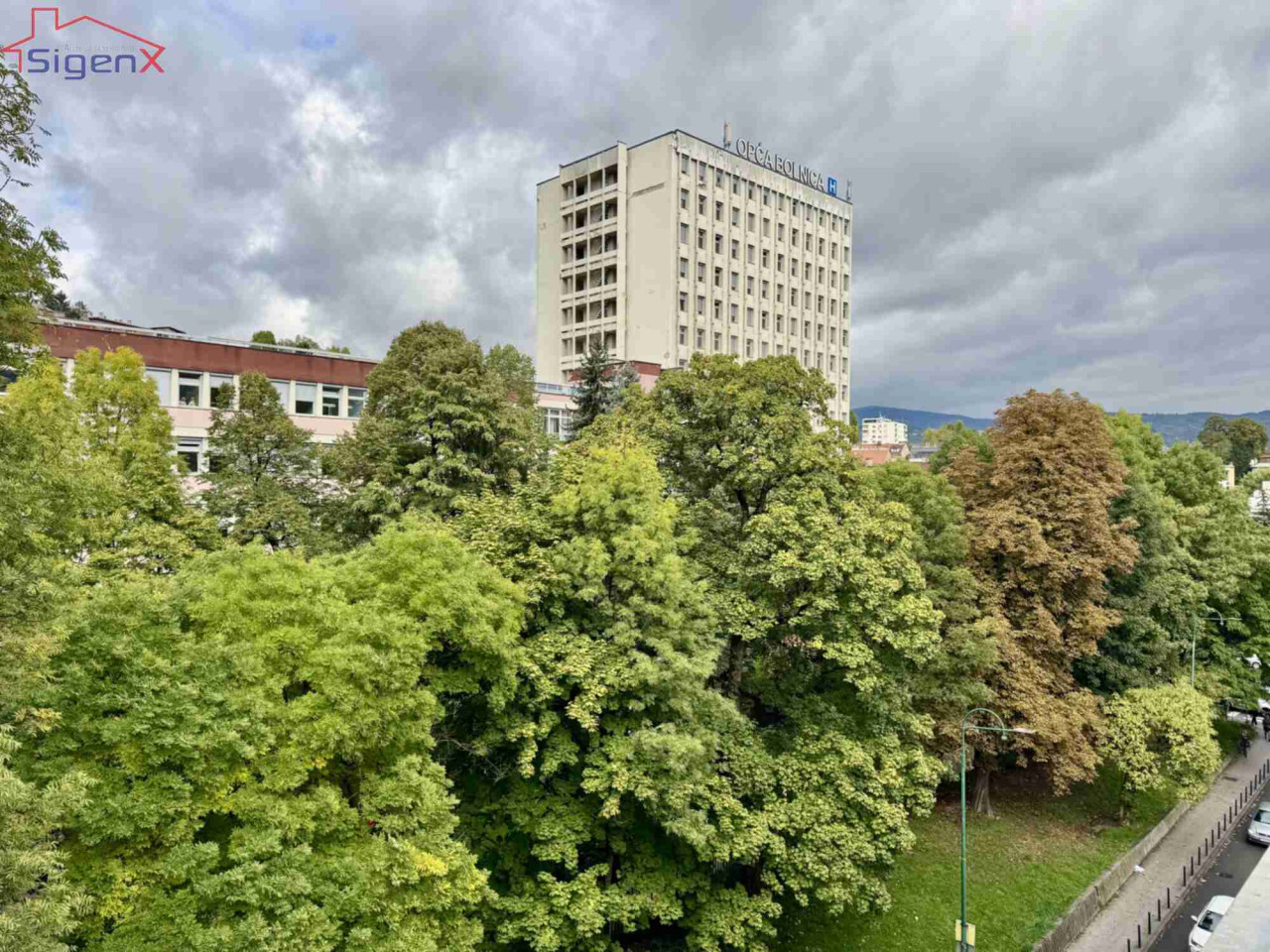 TROSOBAN STAN/CENTAR/MARIJIN DVOR/83m2/BALKON/USELJIVO/5.sprat 3
