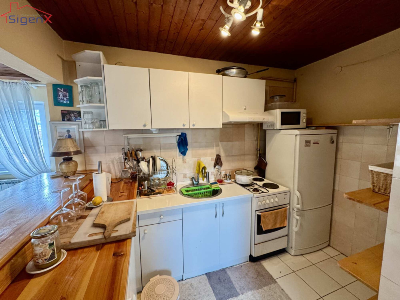 TROSOBAN STAN/CENTAR/MARIJIN DVOR/83m2/BALKON/USELJIVO/5.sprat 12