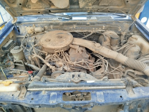 Motor Nissan 2.4 mjenjac deferencijali nisan Terrano 1