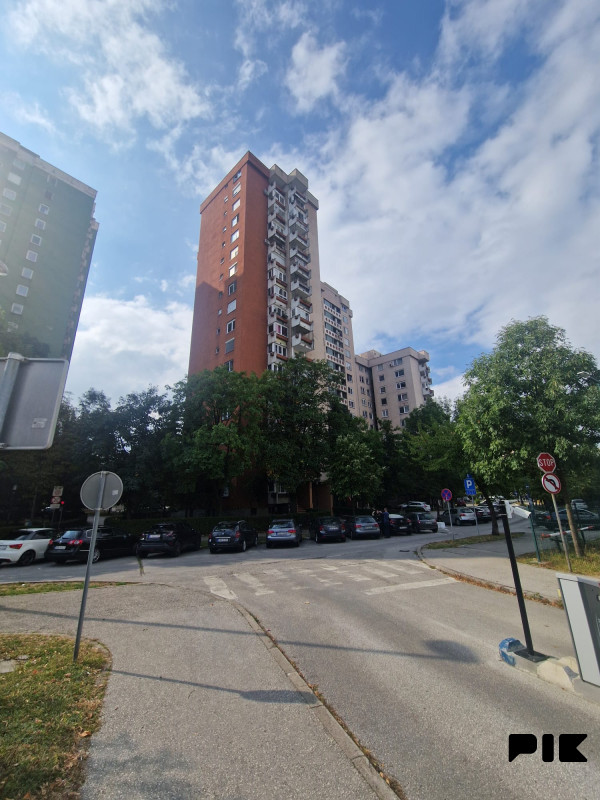 Stanovi i apartmani Sarajevo - Alipašino polje 69m2