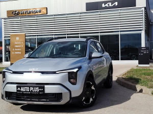 Kia Stonic Life 1.0 benzin automatik ZIMSKE GUME 1 KM
