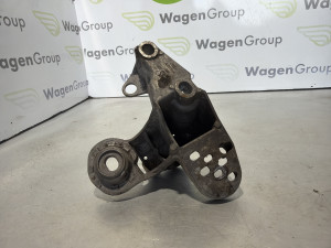 Nosac mjenjaca Audi A4 B7