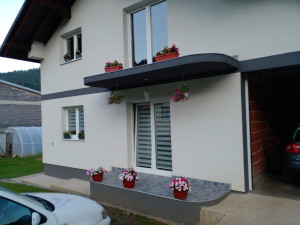 Kuća, 150 m², Travnik