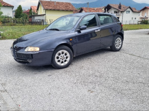 Alfa Romeo 147 jtd regist CITATI POD DETALJNO
