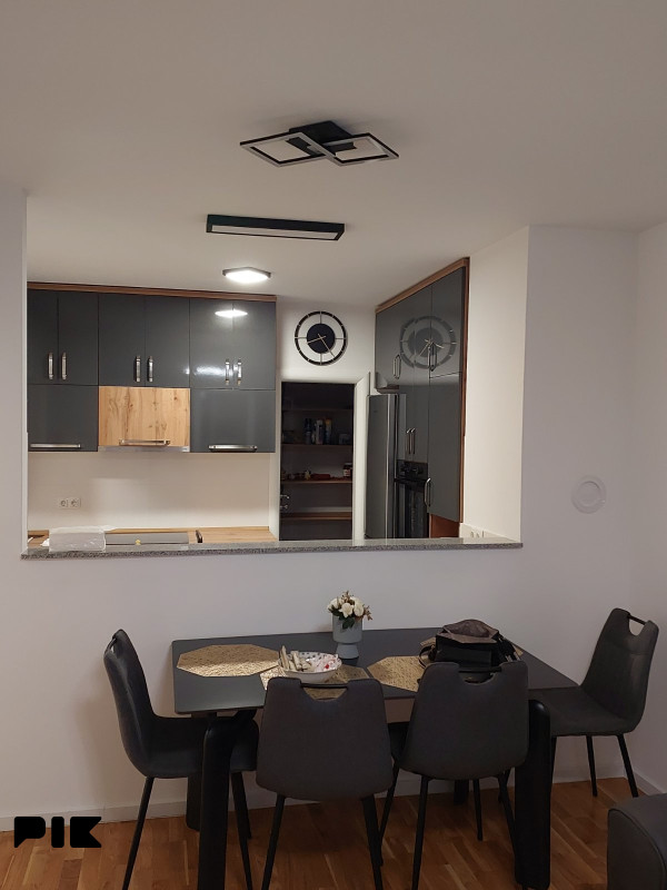Stanovi i apartmani Tuzla 53m2 15