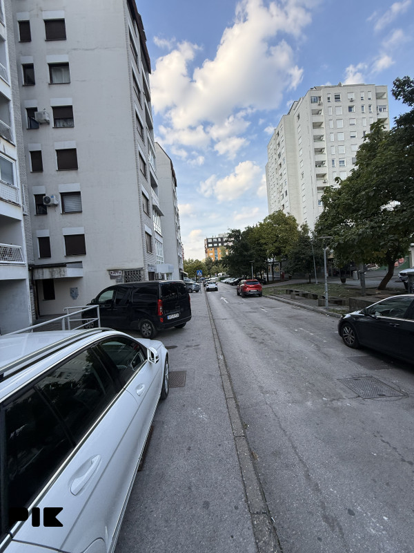Stan Tuzla Stupine B9 Iznajmljivanje 2