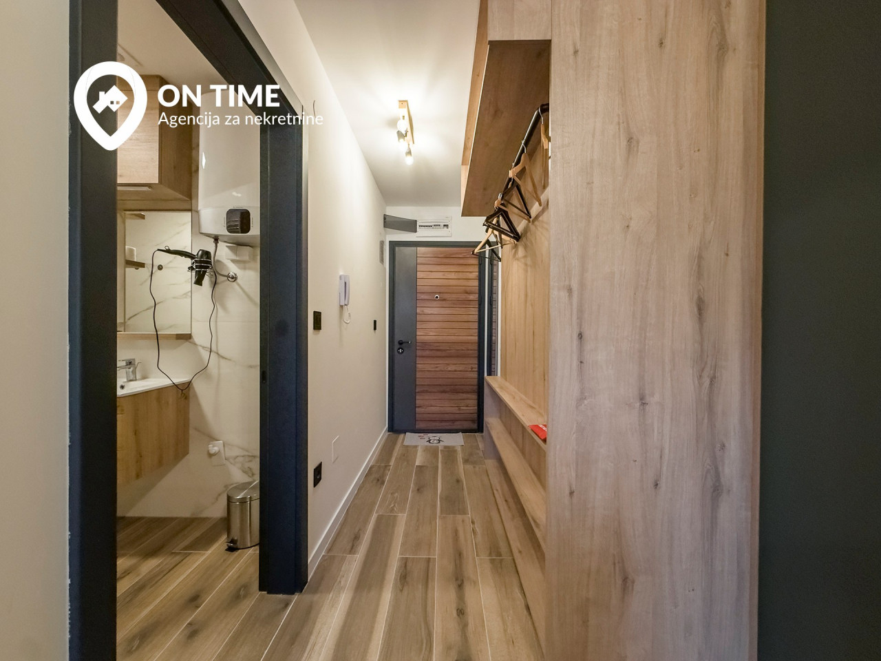 ON TIME prodaje: Dvosoban apartman Jahorina 11