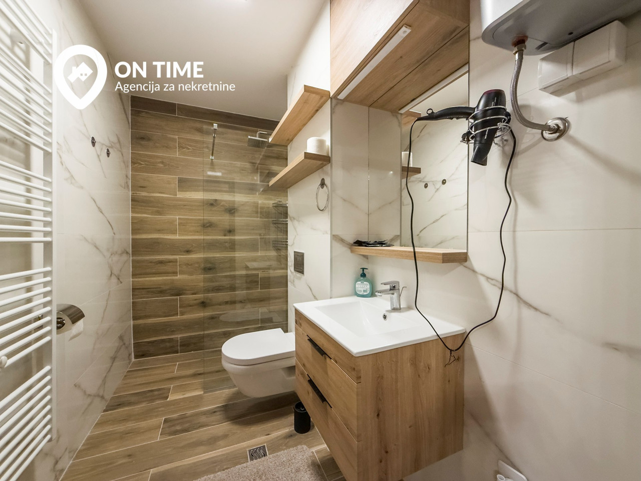 ON TIME prodaje: Dvosoban apartman Jahorina 12