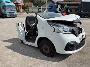 Renault trafic 1.6 1T 2015g dijelovi