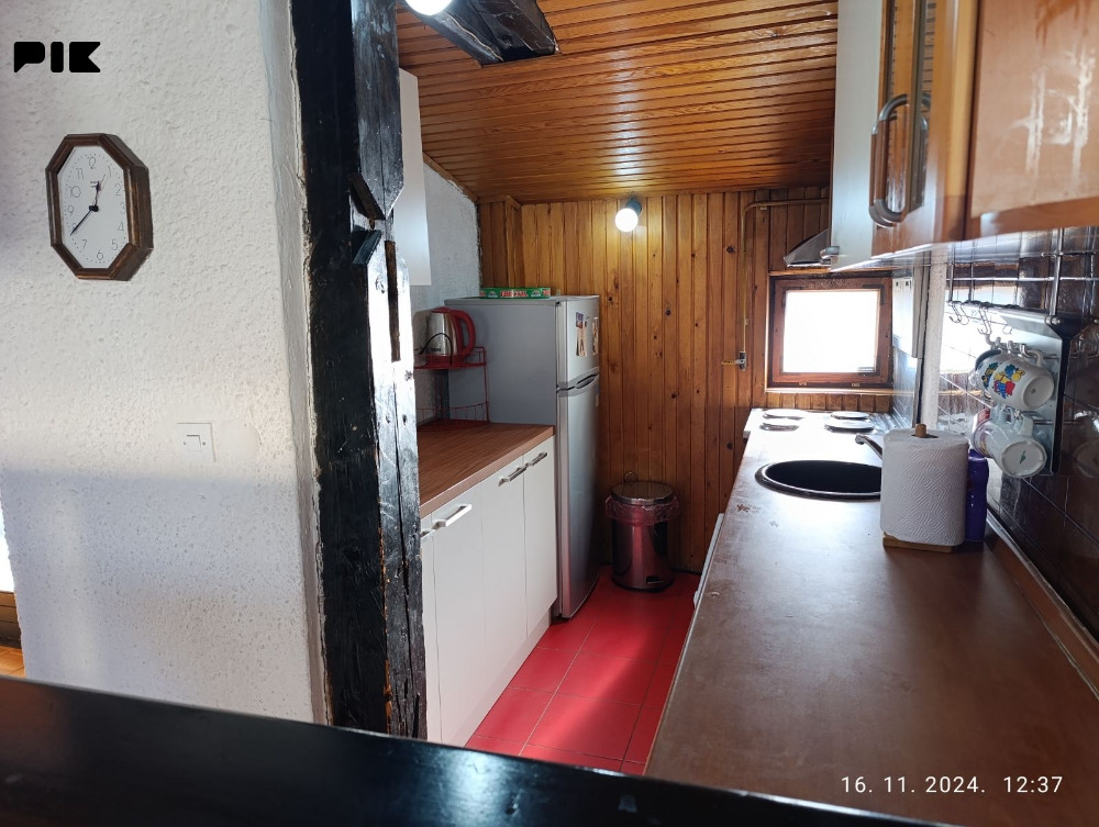 PROSTRAN 4-SOBAN STAN-105 m2- STROGI CENTAR 3
