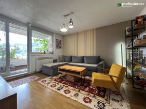 Trosoban Stan Vogošća Sarajevo 76 m2 (90m2)